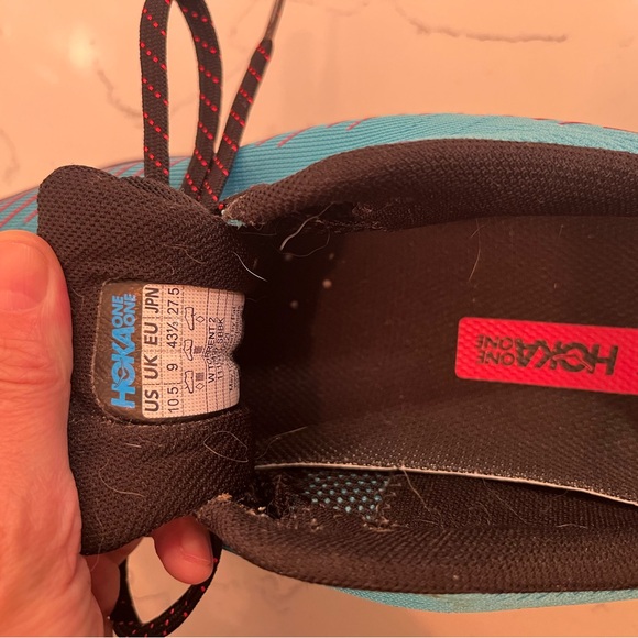 Gently used Hoka Torrent 2 - Picture 3 of 5